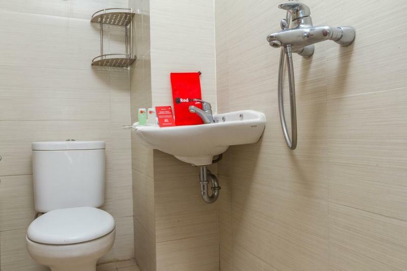 Reddoorz Apartment @ Gateway Pasteur Bandung Exteriör bild